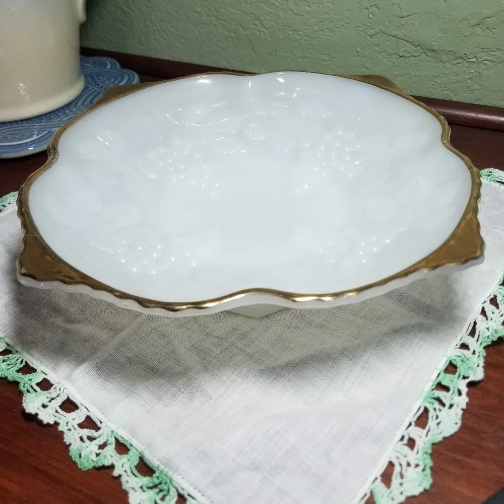 Vintage Anchor Hocking Milk Glass Grape Bowl Gold Trim Pedestal